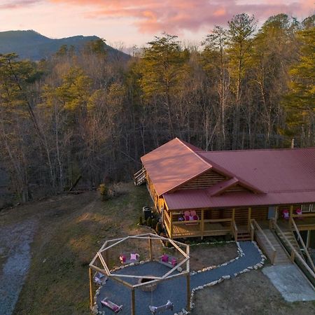 Pink Pines Avantstay Luxury Aesthetic Dream Home Indoor Pool Hot Tub 鸽子谷 外观 照片